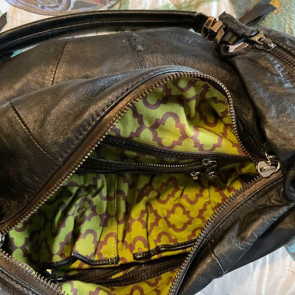 Oryany large leather shoulder bag - Picture 13 of 13